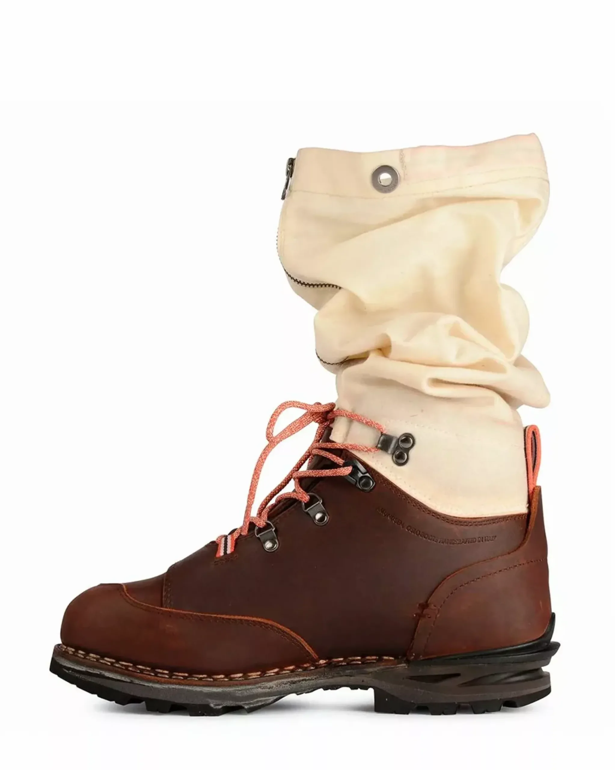Amundsen Sports Mountain Mucks^Mountain Mucks Waxed Cotton 650 Dark Oak/Natural